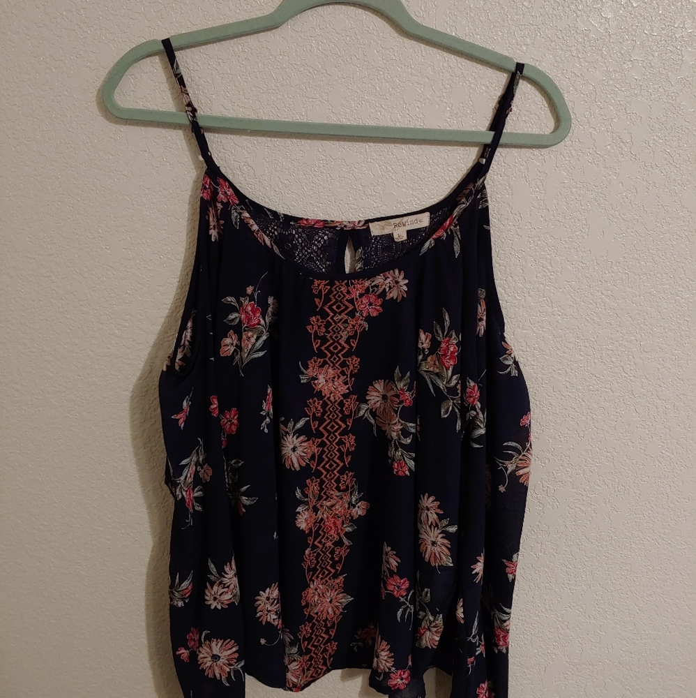 Cold shoulder top